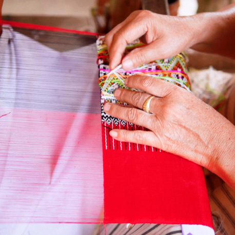 Handwoven charm meets eco‑friendly design—celebrate timeless beauty and sustainable craftsmanship in every fold.
