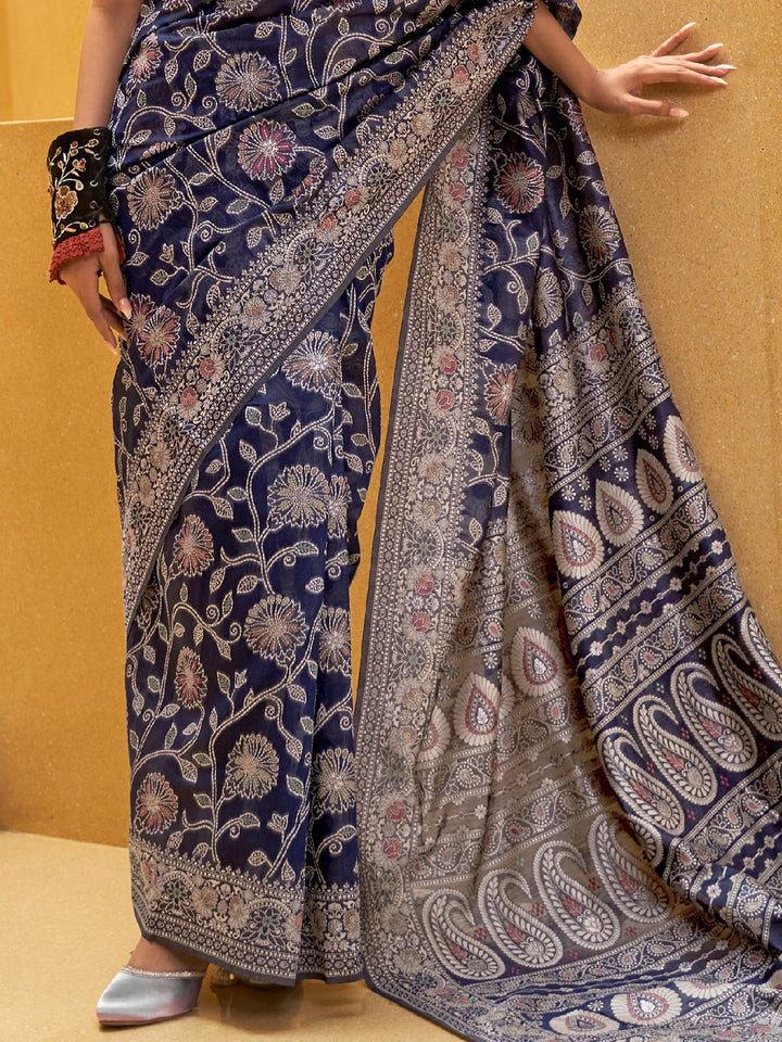 Lucknowi Saree