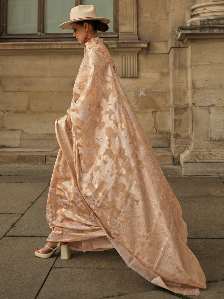 Lucknowi Saree