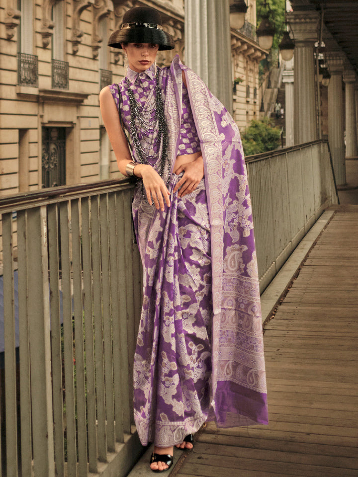 Lucknowi Saree