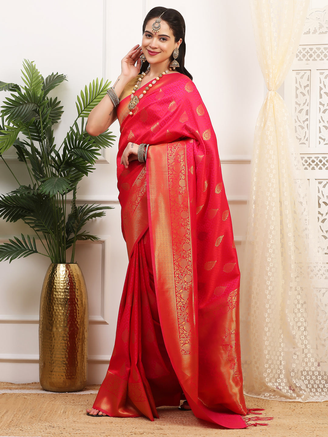 Hot Pink Jacquard Silk Saree
