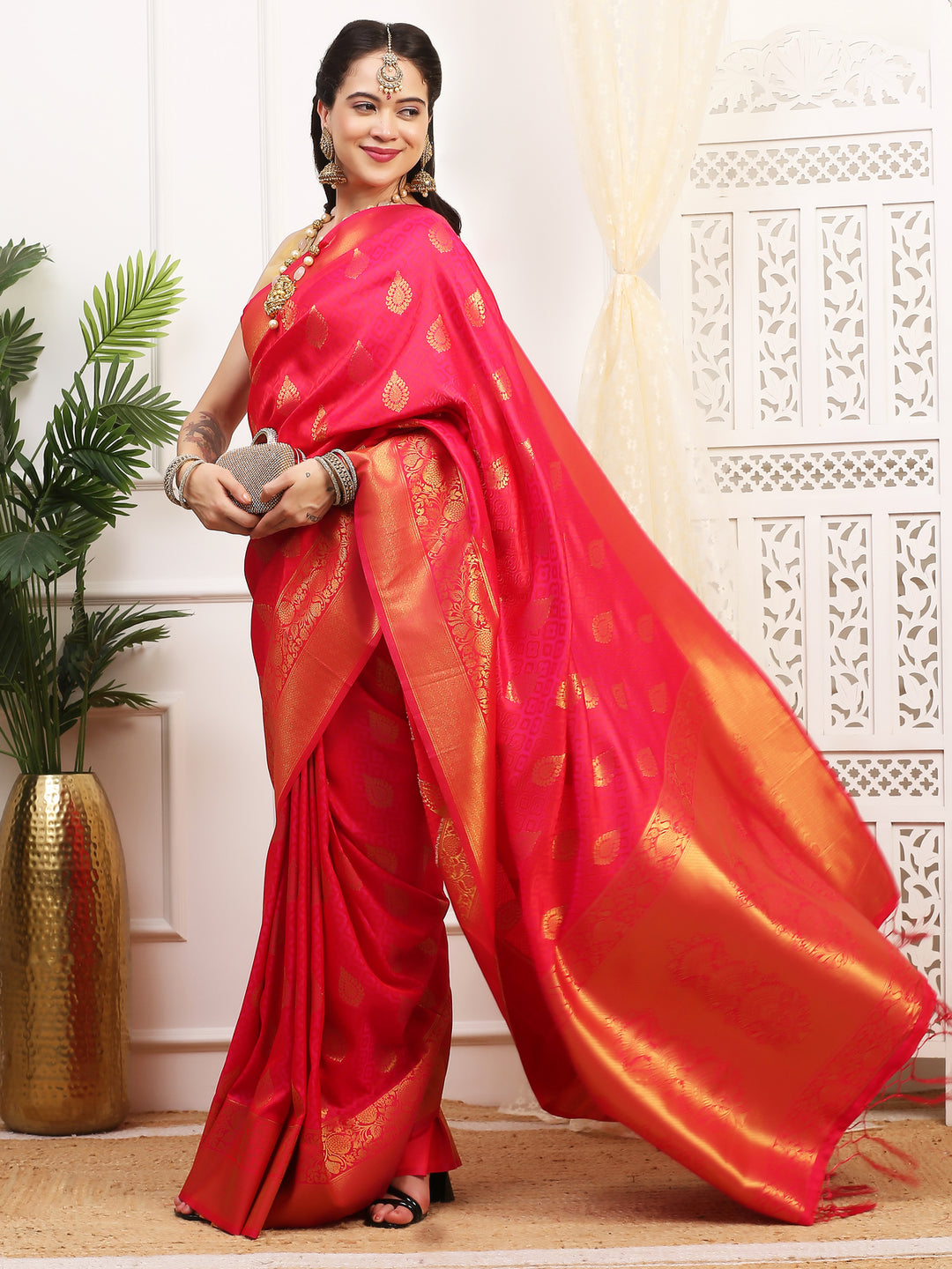 Hot Pink Jacquard Silk Saree