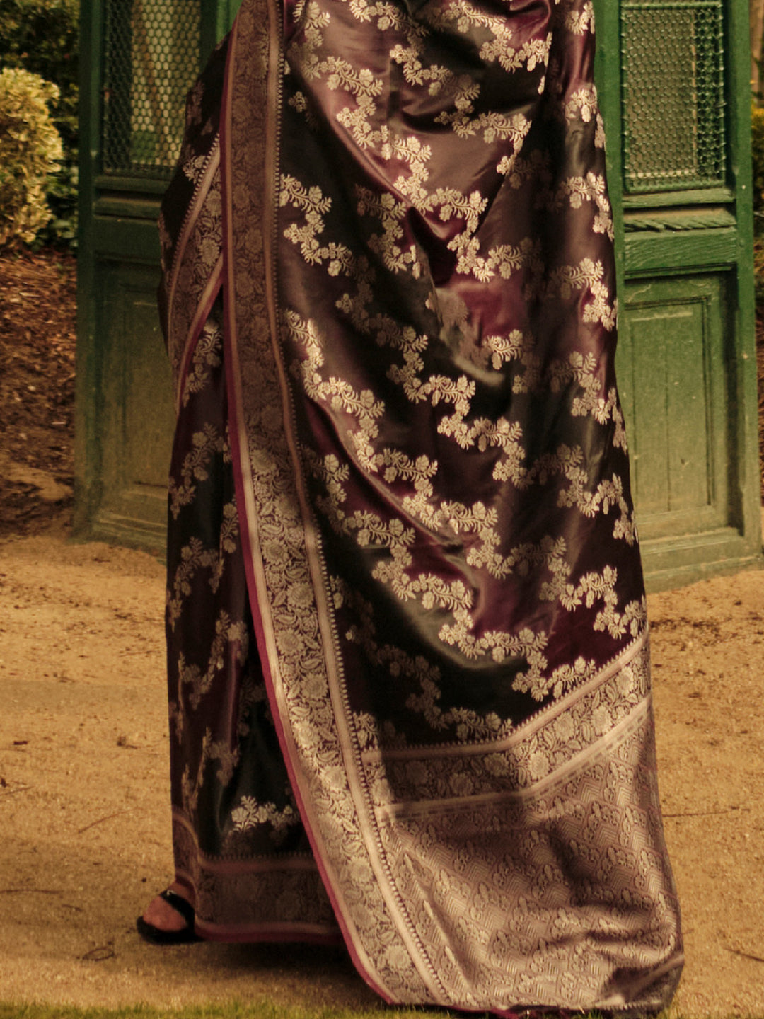 Banarasi Rangkaat Saree