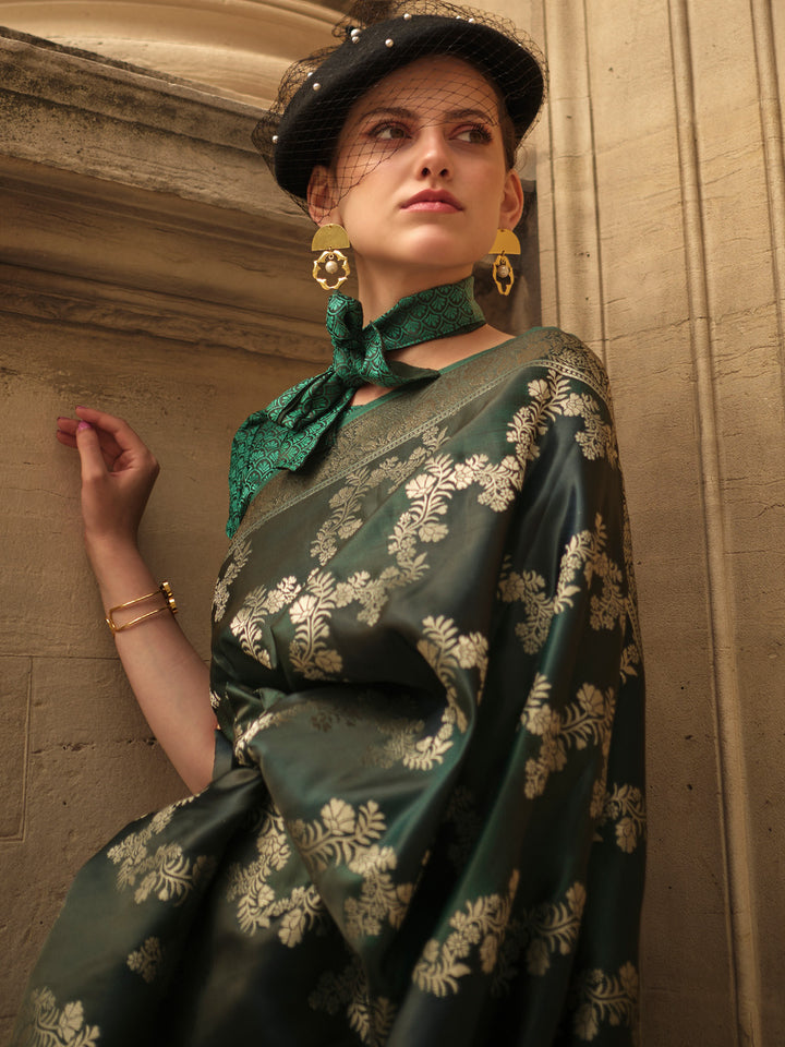 Banarasi Rangkaat Saree
