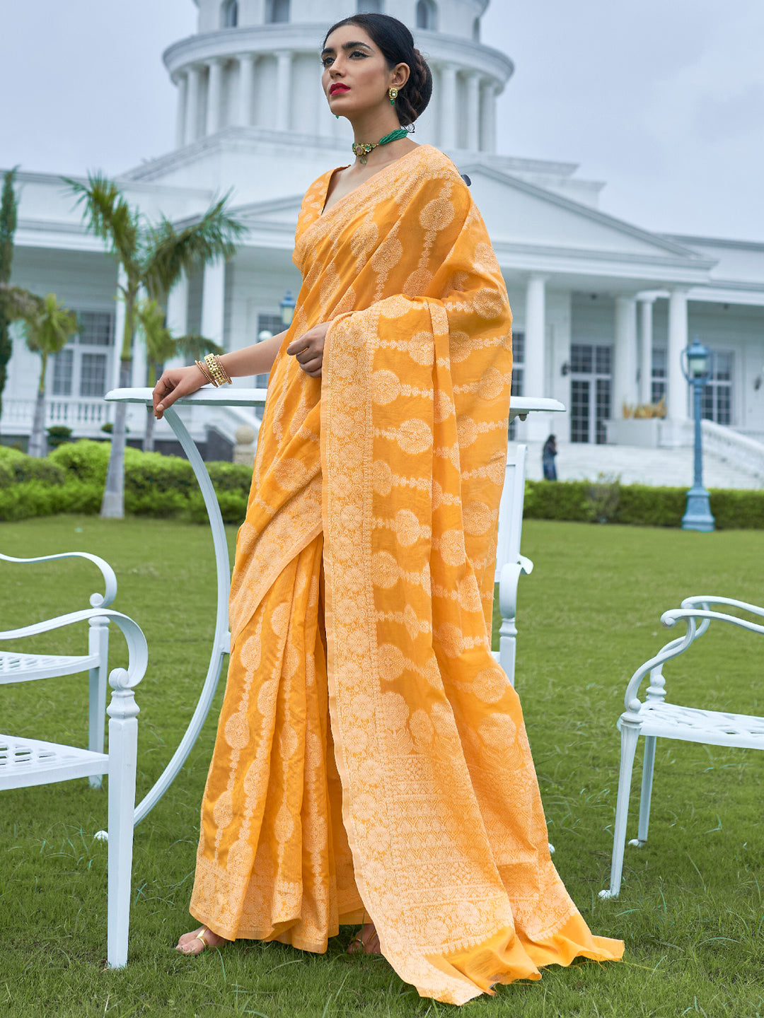 Lucknowi Saree