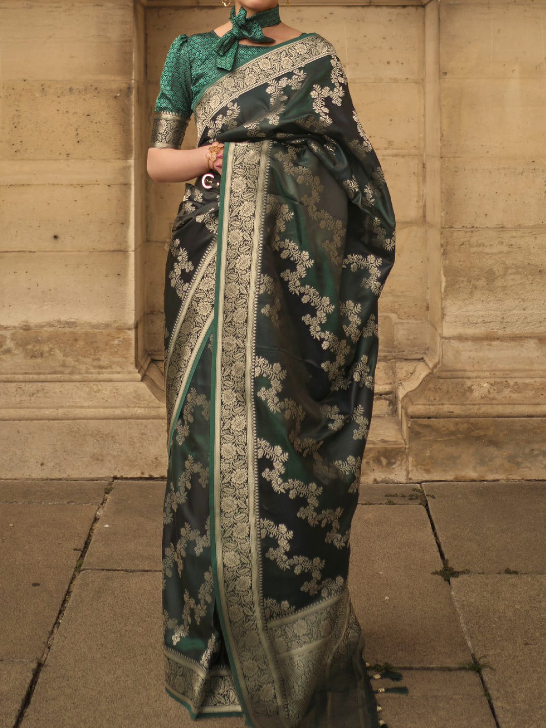Banarasi Rangkaat Saree