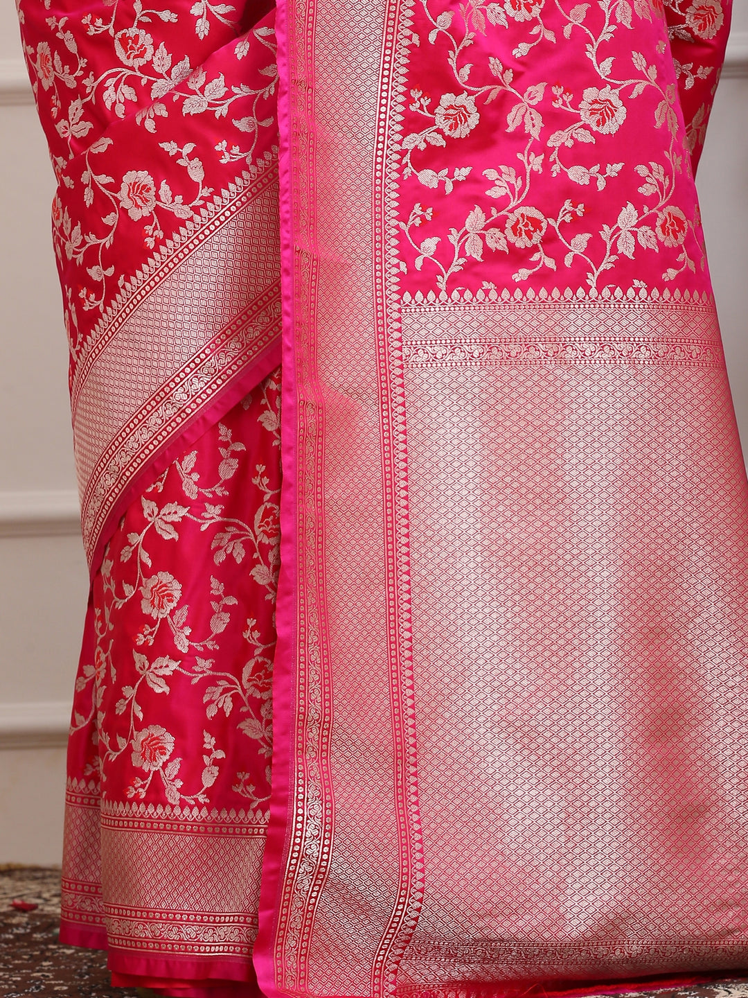 Dazzling Pink Banarasi Katan Silk Saree