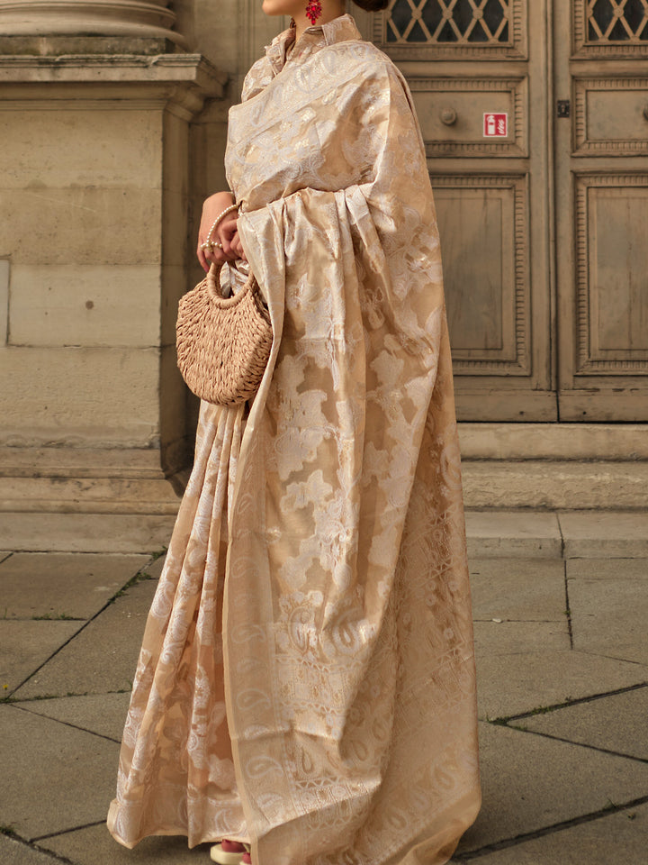 Lucknowi Saree
