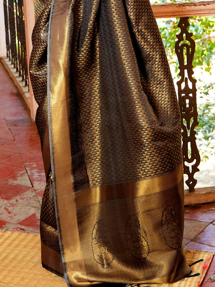 Kanjivaram Silk Saree